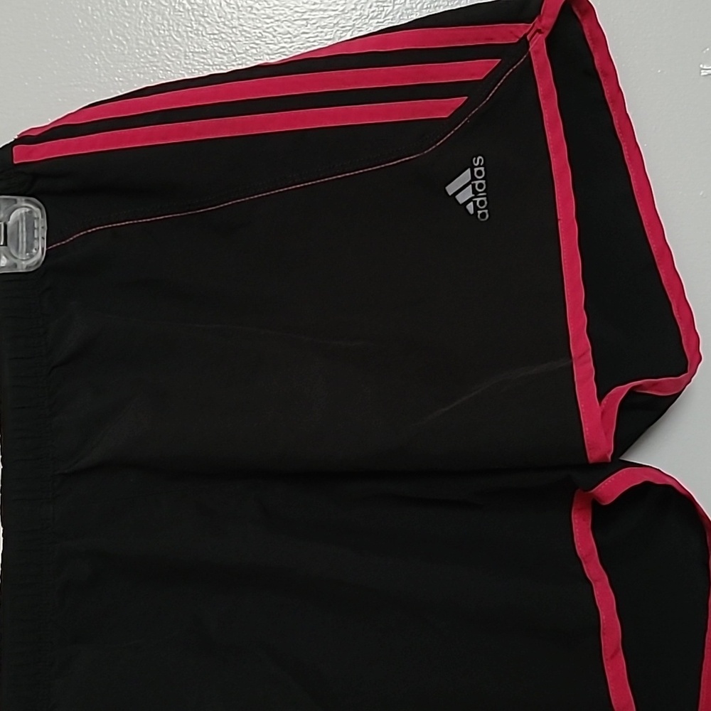 Shorts - Picture 2 of 2